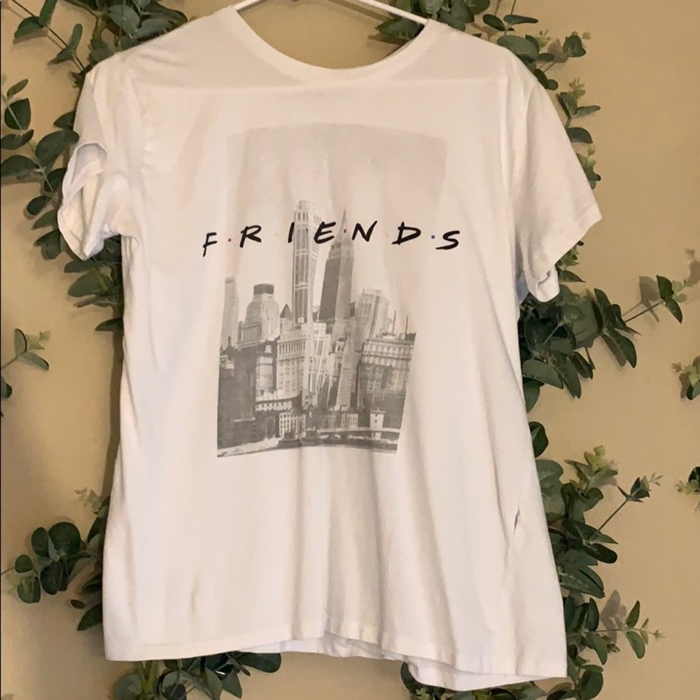 friends t-shirt :)👫